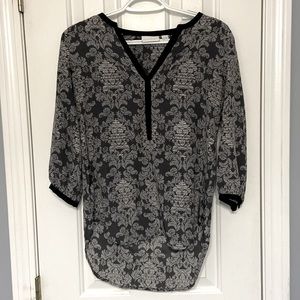 New York & Company quarter sleeve dress shirt